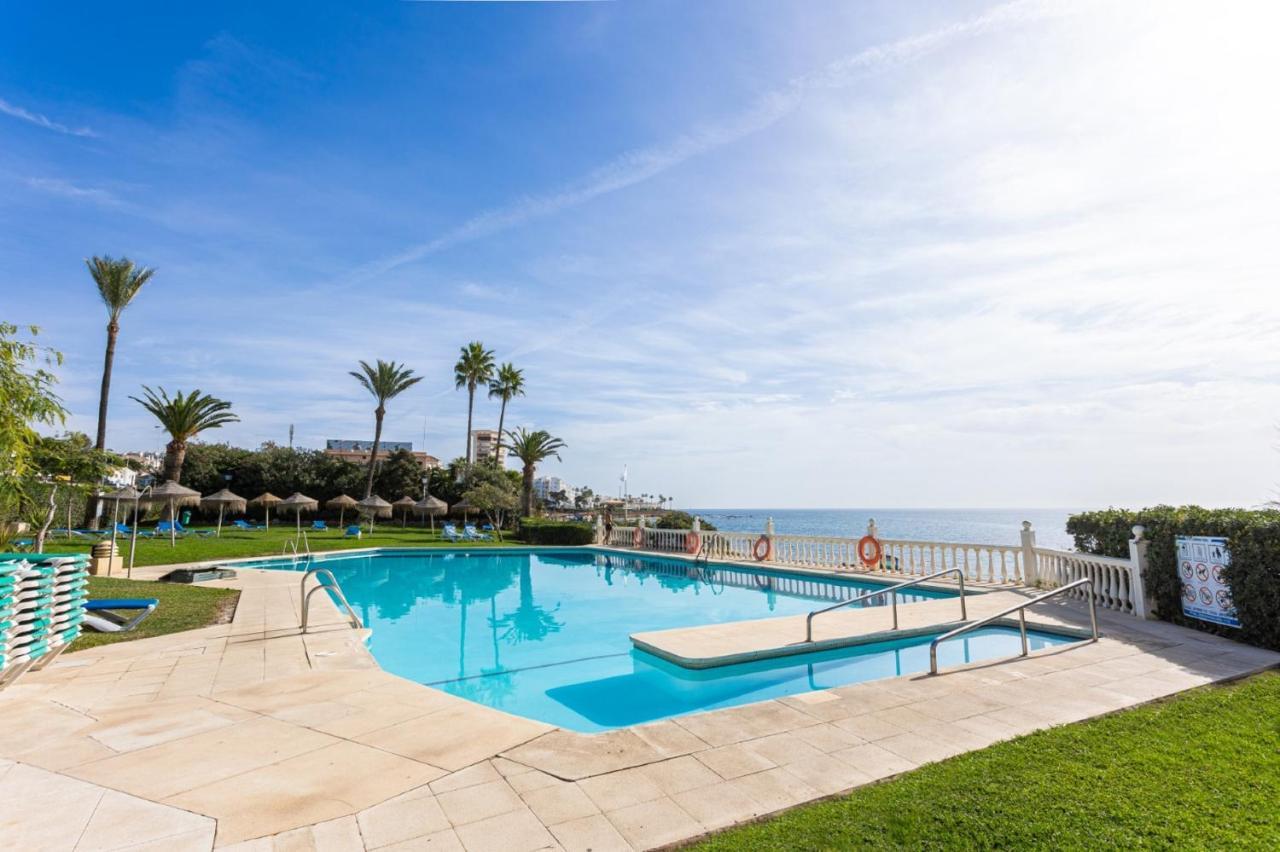 Holidays2Mijas Costa Lubina Del Sol Frontline Beach, Pool, Terrace, Seaview & Parking Sitio de Calahonda Ngoại thất bức ảnh
