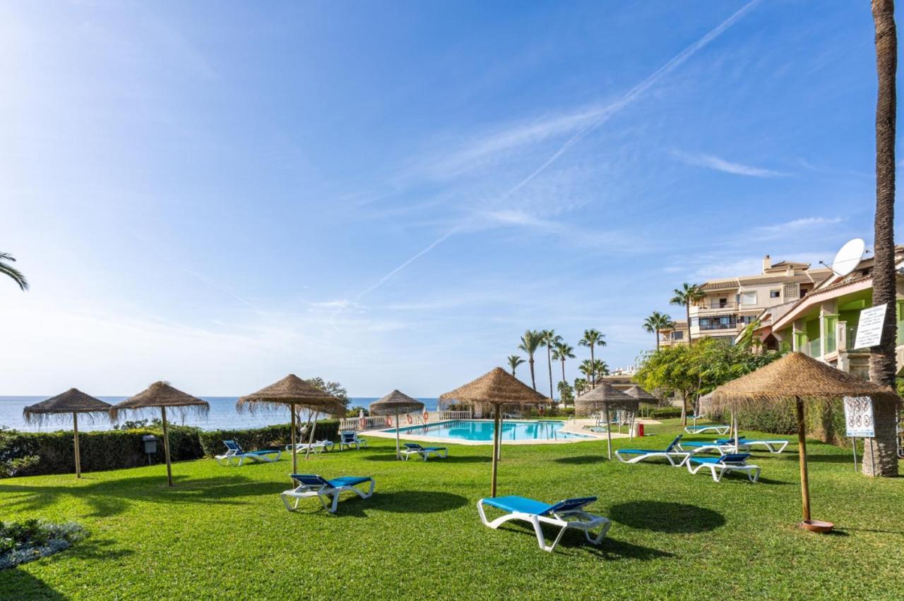 Holidays2Mijas Costa Lubina Del Sol Frontline Beach, Pool, Terrace, Seaview & Parking Sitio de Calahonda Ngoại thất bức ảnh