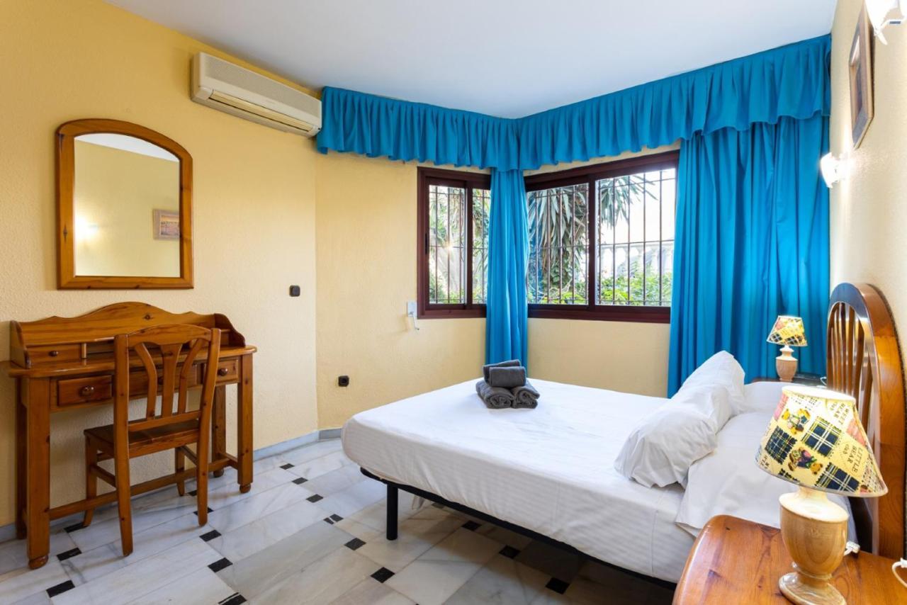 Holidays2Mijas Costa Lubina Del Sol Frontline Beach, Pool, Terrace, Seaview & Parking Sitio de Calahonda Ngoại thất bức ảnh